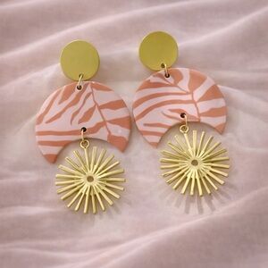 Soleil Blush Star Earrings
